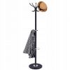 Elegantní věšák na oblečení s otočnou horní částí a robustním mramorovým podstavcem. Výška 176 cm,&nbsp;kovová konstrukce, stabilní základna, konzole na deštníky, chromové prvky. 
