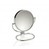 ZrcátkoMalé, šikovné a užitečné! Kulaté zrcadlo z chromovaného kovu má 1násobné a desetinásobné zvětšení.-barva: stříbrná lesklá -materiál: chrom -rozměr: 11,5 x 6,5 x 11cm -průměr: 9cm